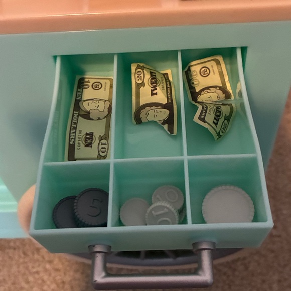 Our Generation Hot Dog Cart with Food Battery Operated Hot Dog Roller Works - Picture 3 of 6